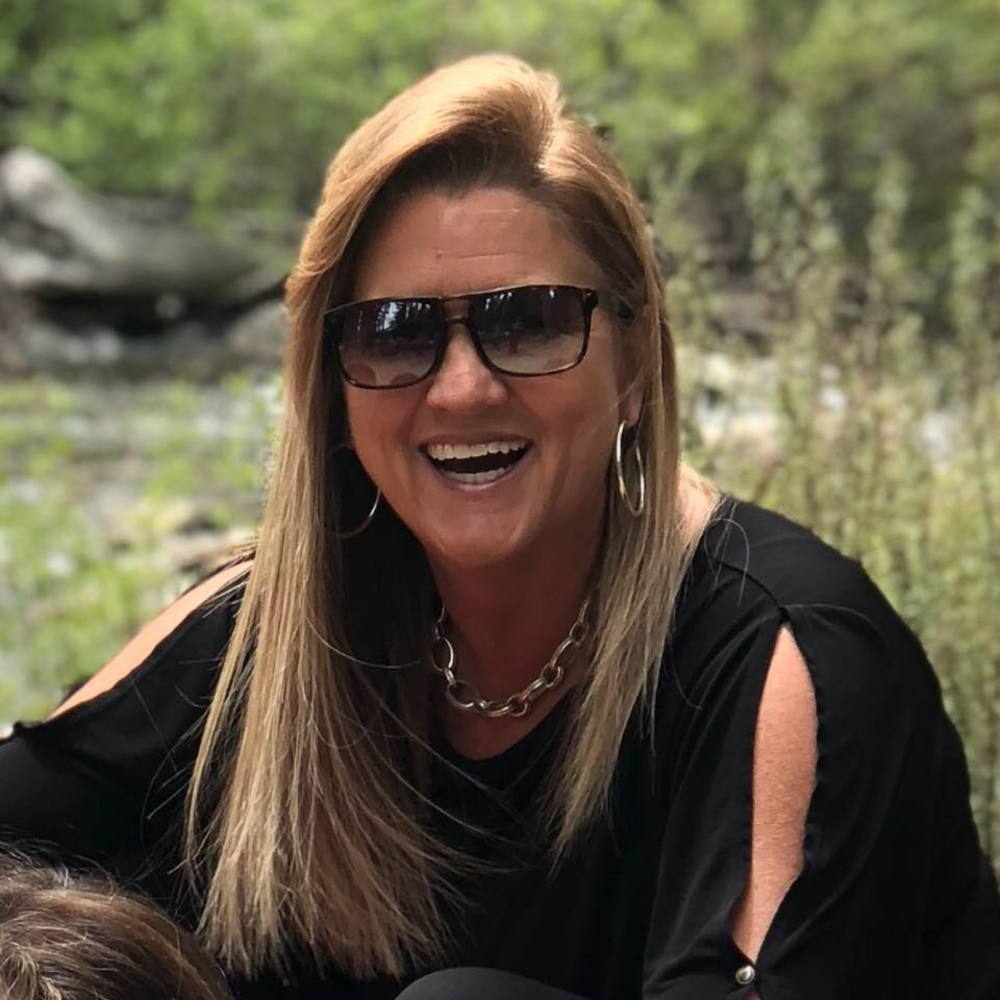 Meet your Posher, Paula